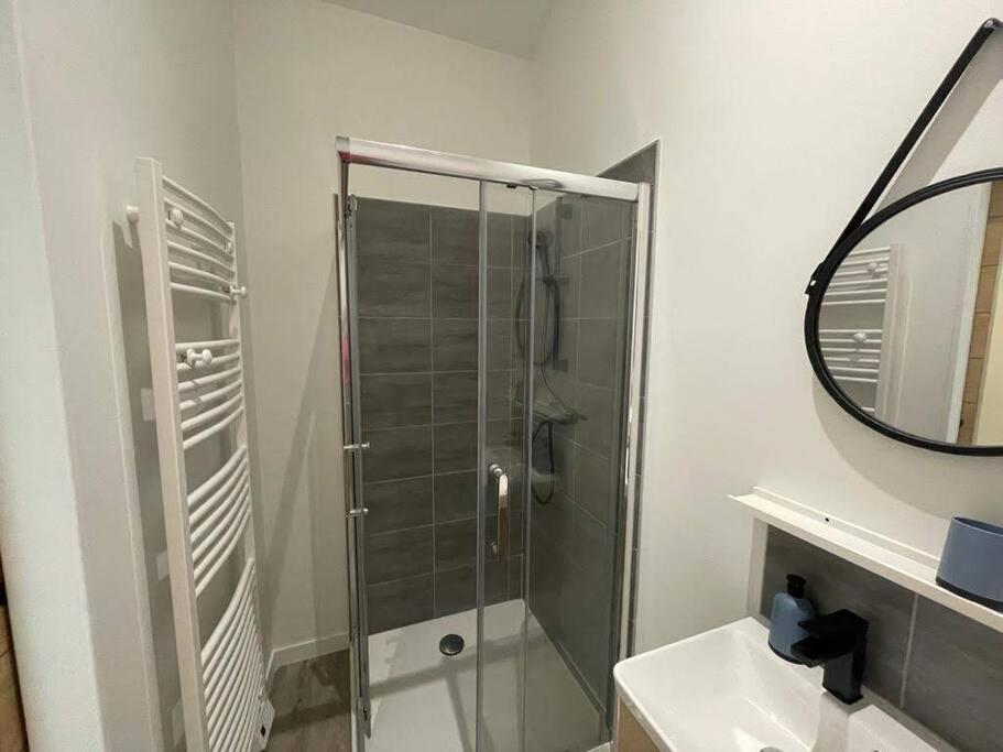 Gite De Charme - 3 Chambres, 5 Lits - De 4 A 7 Personnes Avanton ภายนอก รูปภาพ